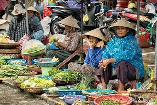 鲁梅尼格：必须努力赢下对药厂比赛 阿隆索踢球时就是场上指挥